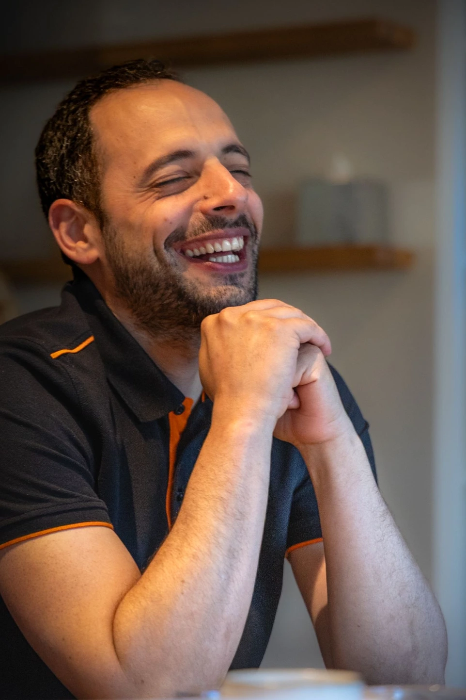 Portrait professionnel homme corporate Bordeaux — Intuitio Studio